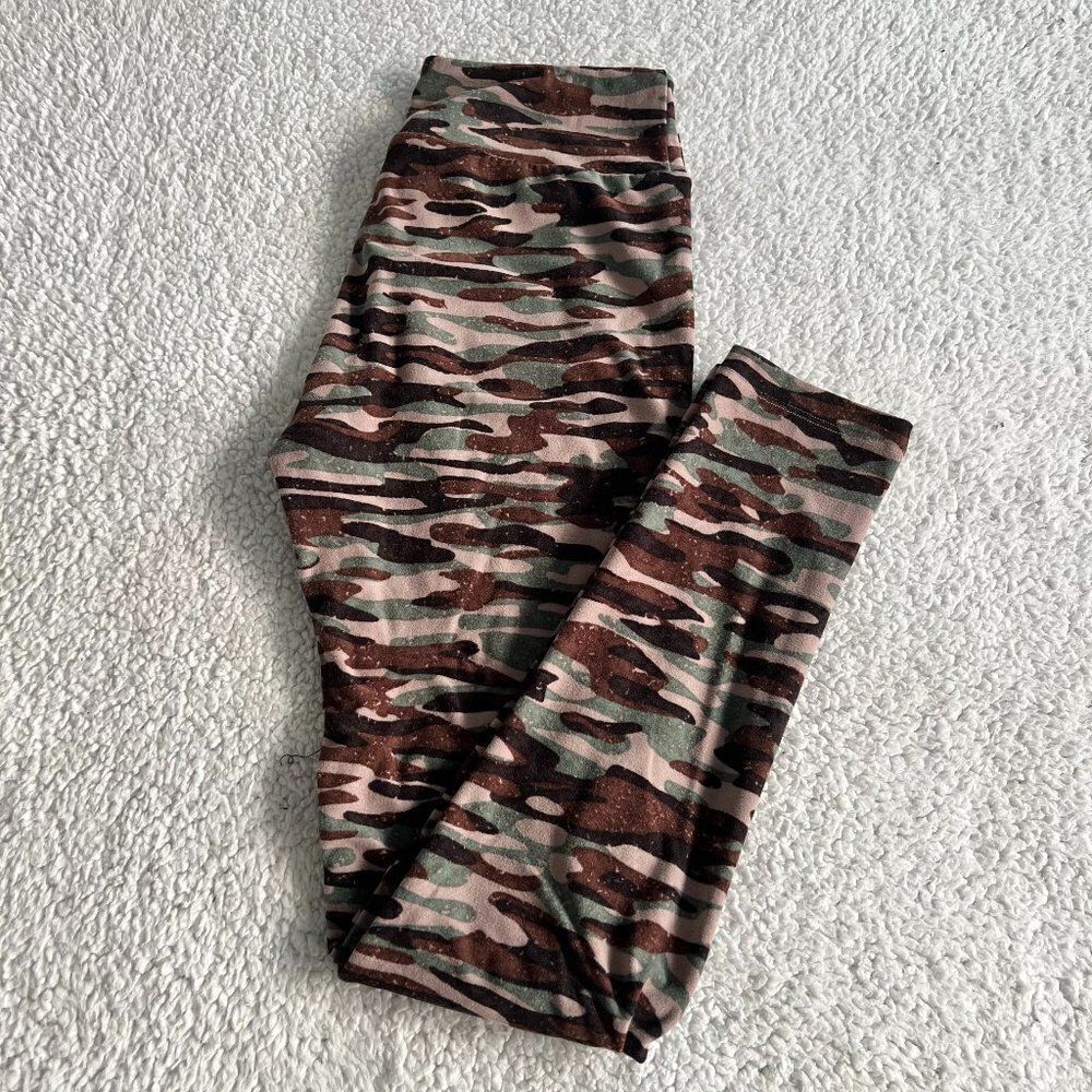 Lularoe Camo Leggings Size OS